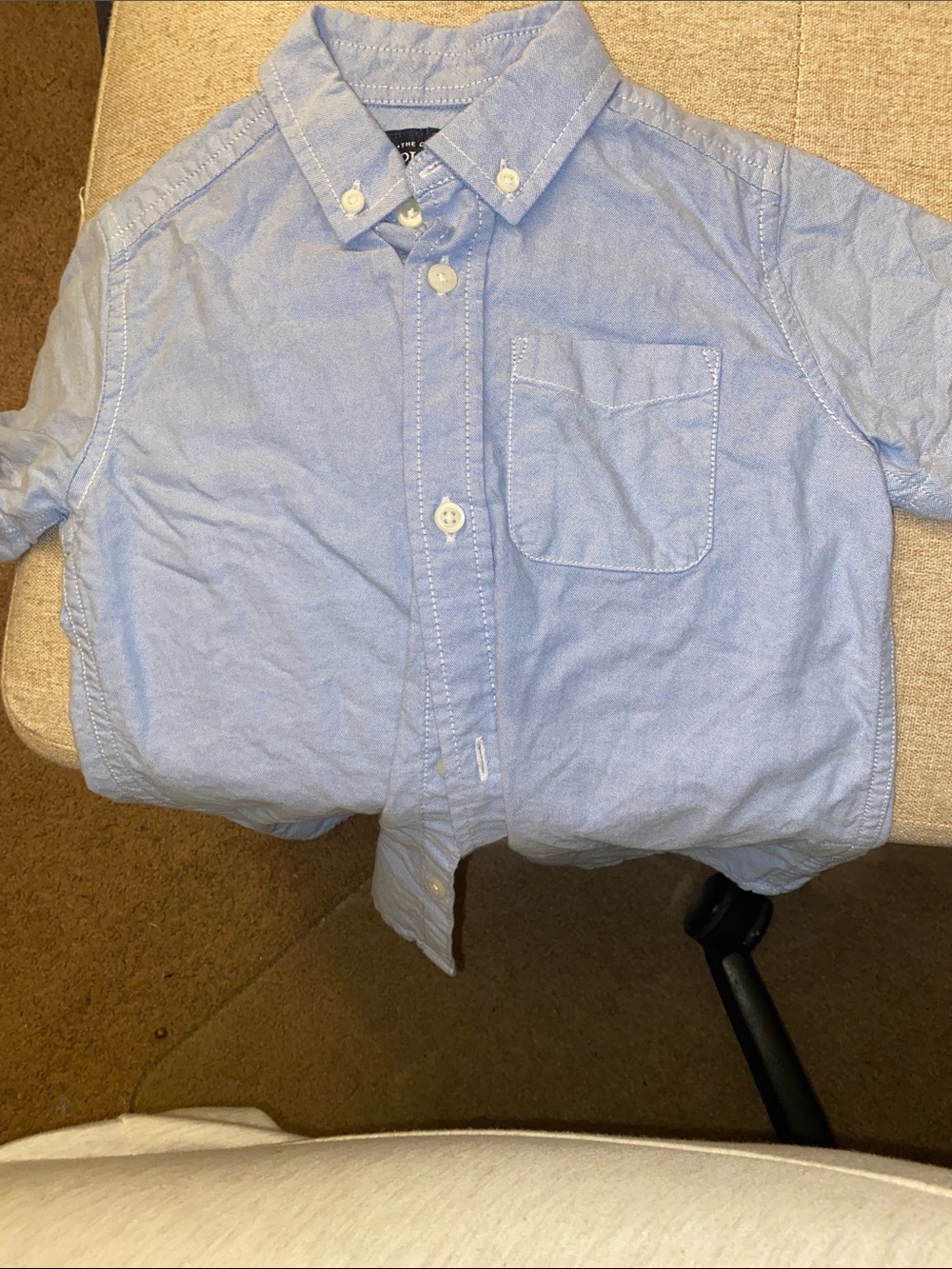 Men's Light Blue Oxford Button-Down Shirt with Chest Pocket